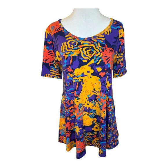 NEW LuLaRoe Women's 2XS Geometric‎ Print Perfect T Multicolor Casual Top NWT - Picture 1 of 7
